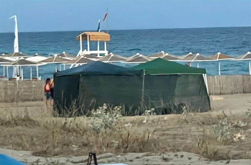 Lavocedimanduria It Manduria Riprendono Le Tendopoli In Spiaggia