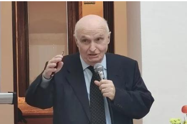 Il Comitato di difesa del Primitivo invita Mario Fregoni per parlare di Docg