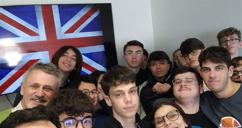 “Del Prete-Falcone” di Sava: 54 studenti conquistano le certificazioni Cambridge