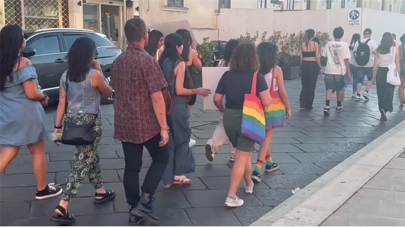 Il terzo Manduria Pride ignorato dagli adulti IL VIDEO