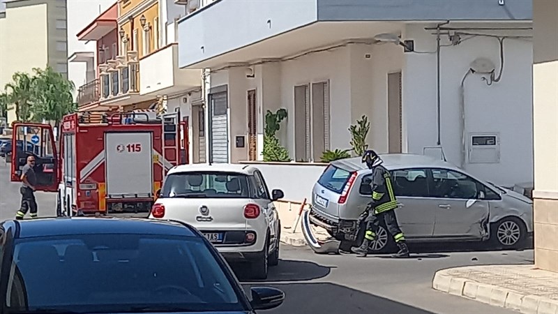 Nuovo incidente all’incrocio di via Caporetto, black out elettrico e perdita di gas