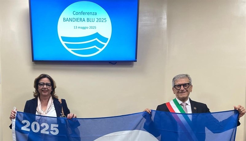Sindaco Pecoraro e assessora all'Ambiente Fusco a Roma Sindaco Pecoraro e assessora all'Ambiente Fusco a Roma