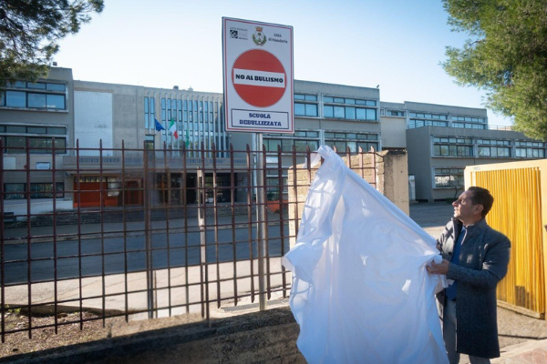 L’Einaudi di Manduria è “Scuola debulizzata”