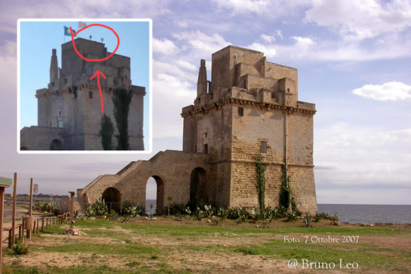 L'antica torre costiera con le antenne