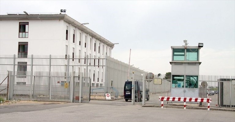 Carcere Taranto 